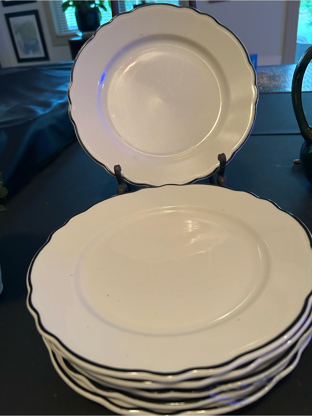 Homer Laughlin White Scalloped Dinner Plates with Black Rim - Set of 6